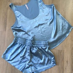 Brand New Cozy Roxy Sleep Lounge Set. Size Medium. Silky soft.